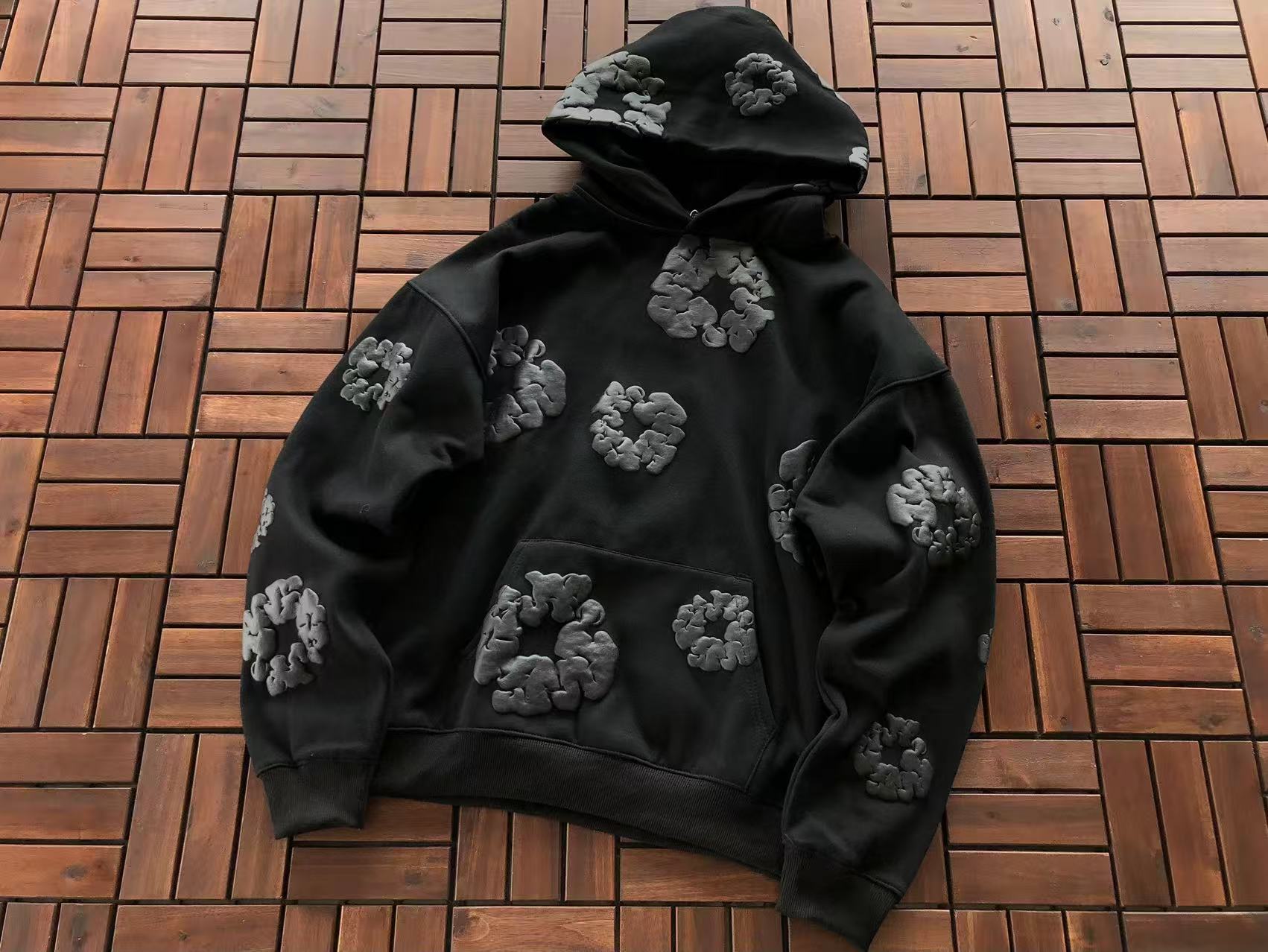 Black on Black Monochrome Wreath Tear Hoodie