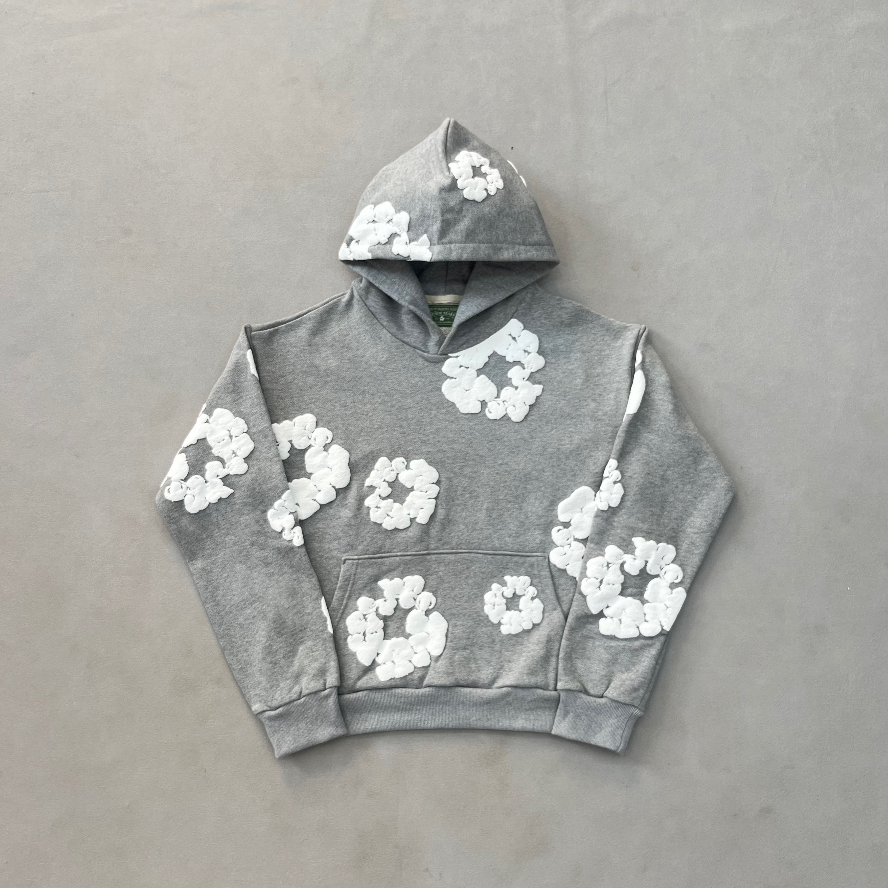 GREY WREATH HOODIE