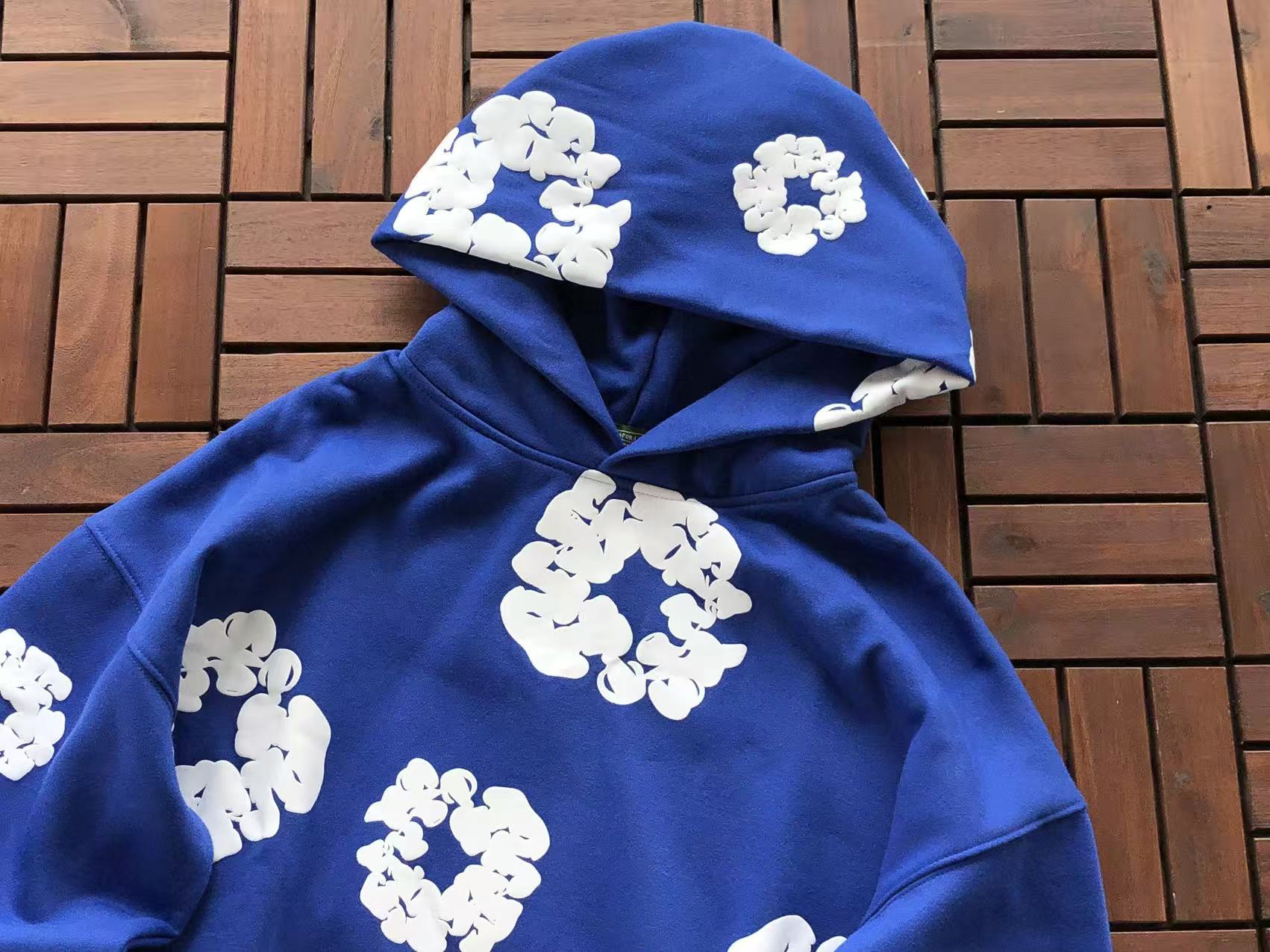 Blue Wreath Tear Hoodie