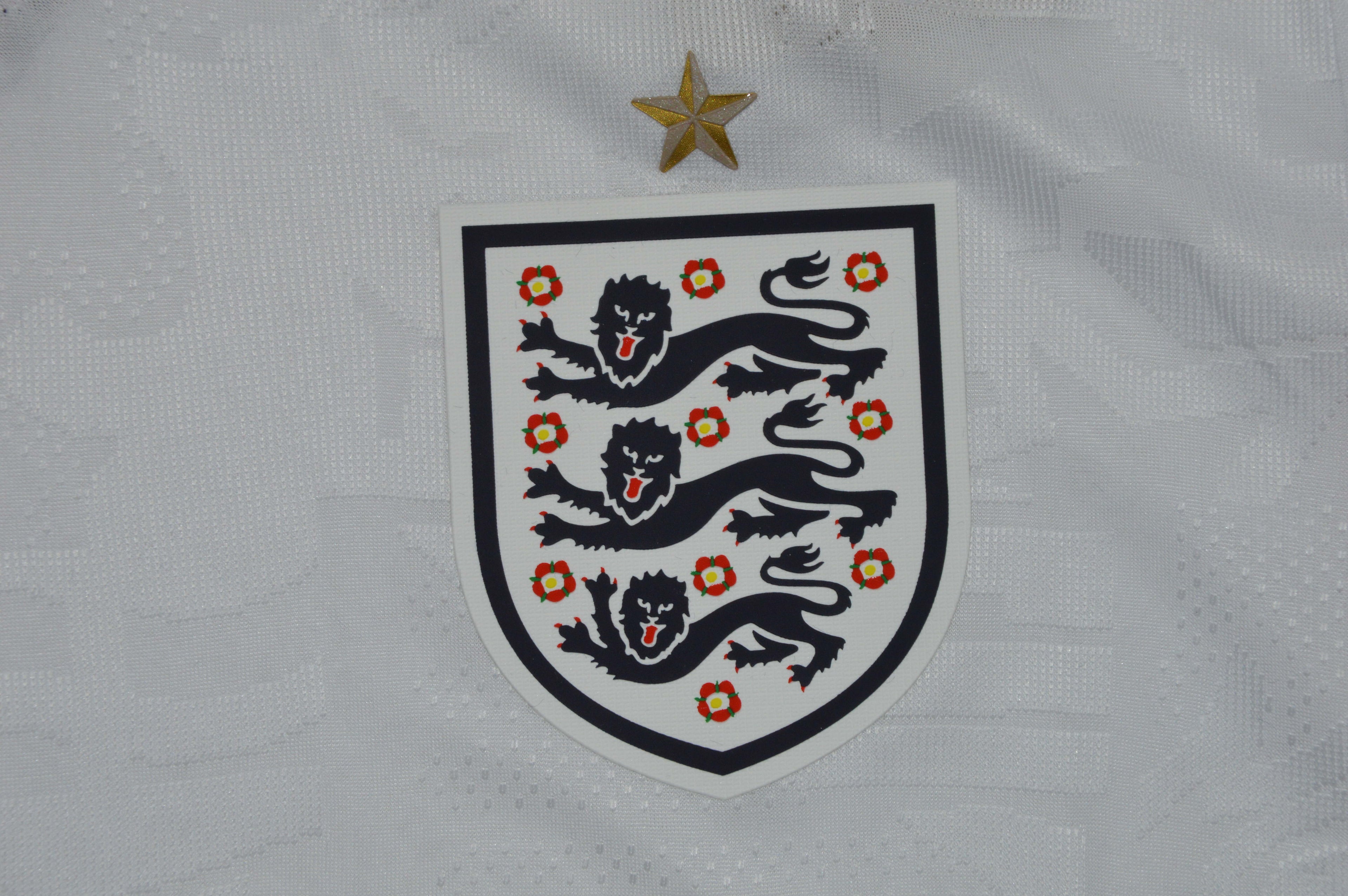 2026 ENGLAND HOME SOCCER JERSEY 1:1